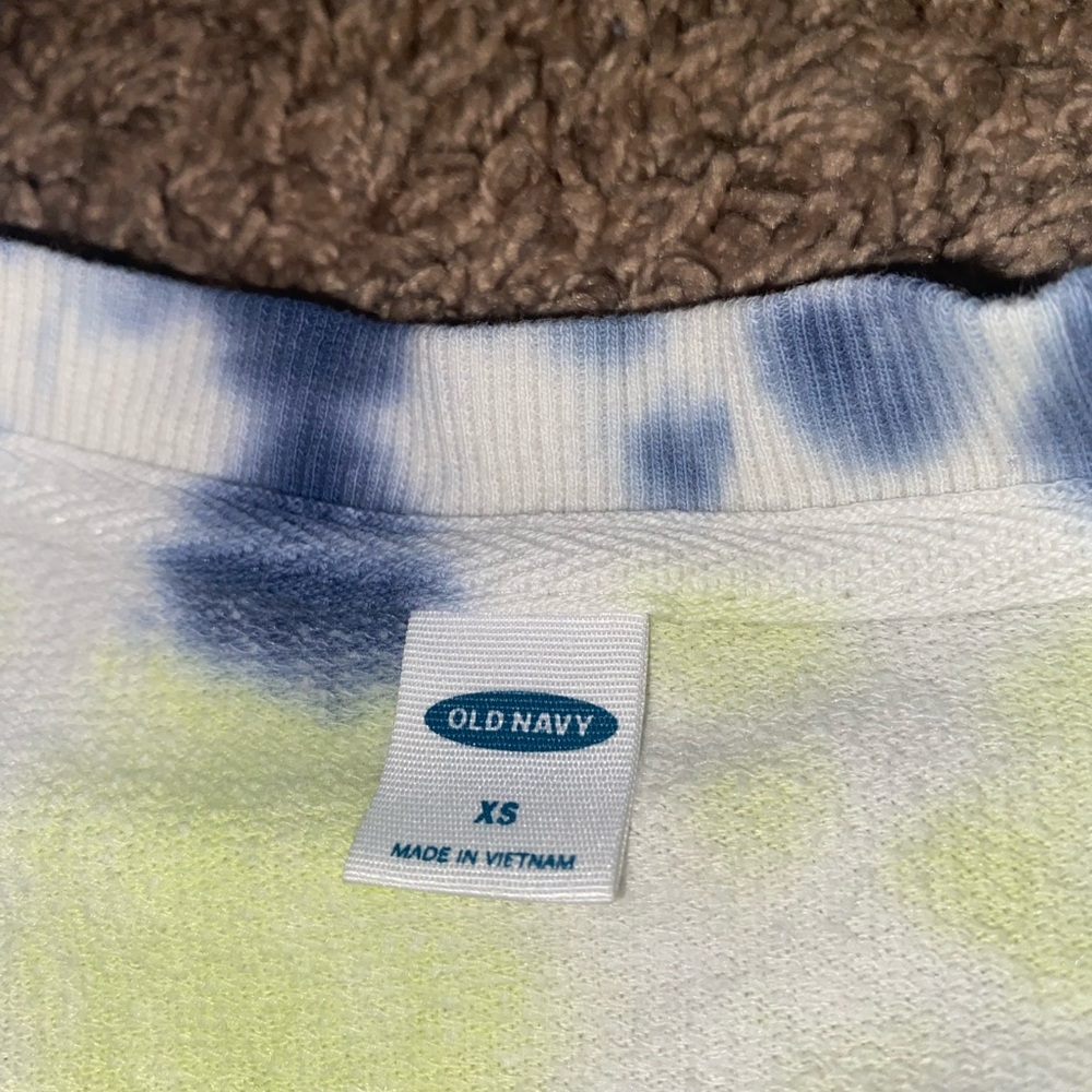 Tie-Dye long sleeve pullover Old Navy brand